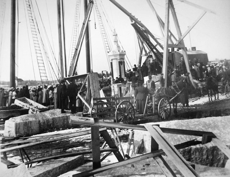 vinalhaven civil war monuments to ship