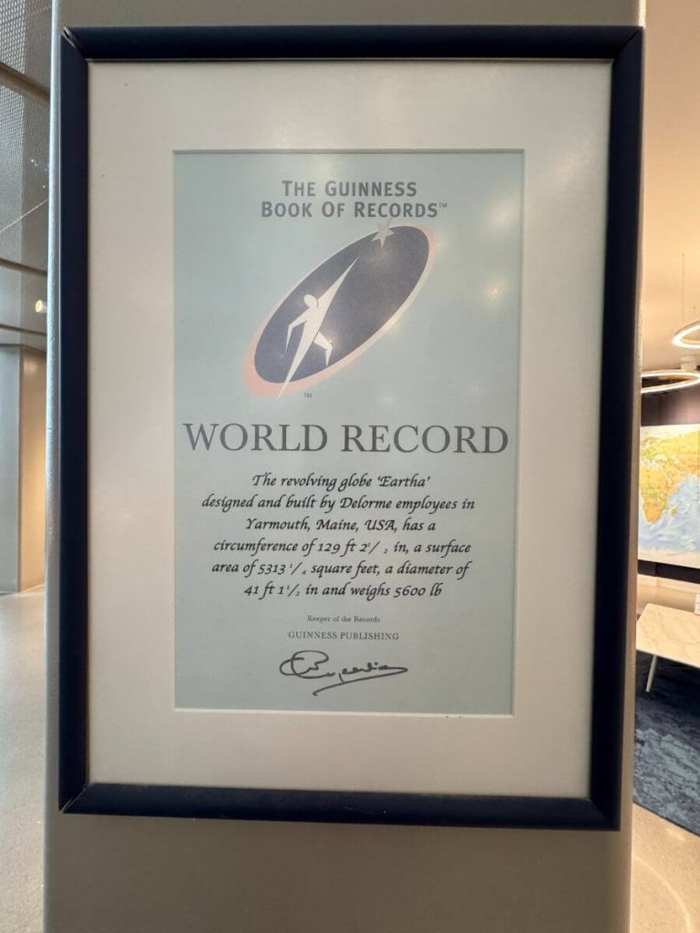 eartha world record sign